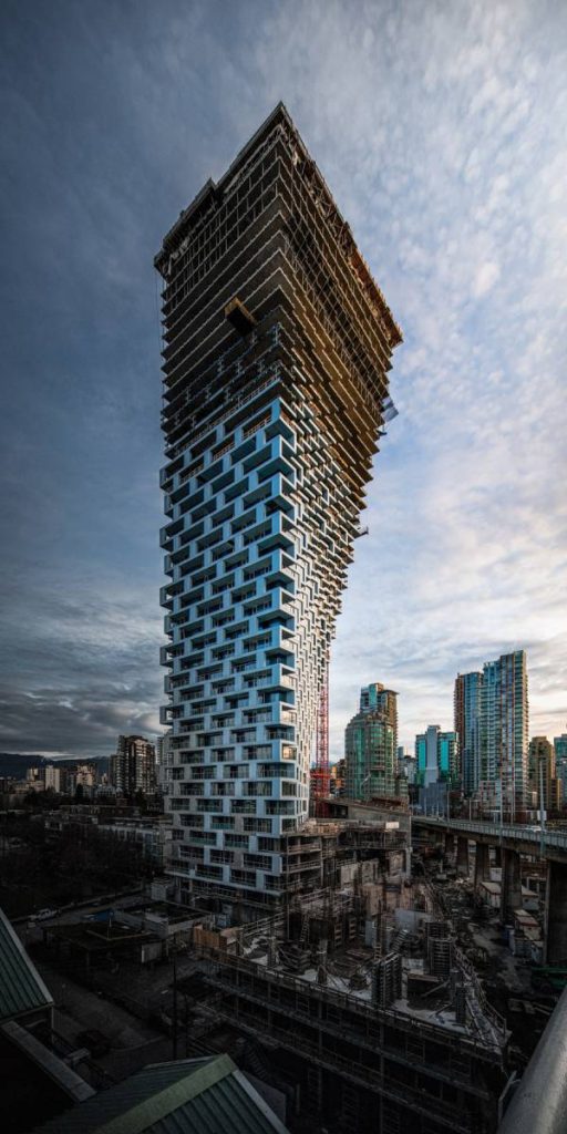 Vancouver House: torre de hormigón que desafía formas convencionales - 2