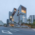 The Closest Church: Una iglesia de hormigón abierta a la comunidad