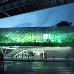 Biblioteca pública Westchester Square: un espacio “verde” de hormigón en Nueva York