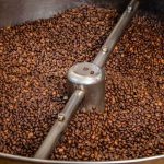 Científicos “estimulan” la resistencia del hormigón utilizando café molido reciclado